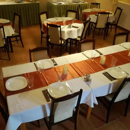 Szilvia Panzio Bed & Breakfast