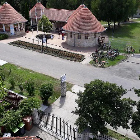 Bed & Breakfast Szilvia Panzio Gyomaendrod