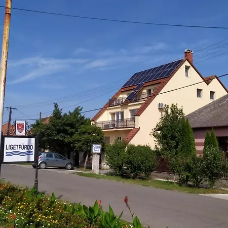 Szilvia Panzio Gyomaendrod