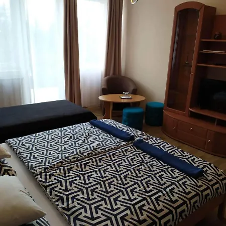 Bed & Breakfast Szilvia Panzio *